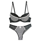 Ensemble culotte et soutien-gorge push-up pour femmes