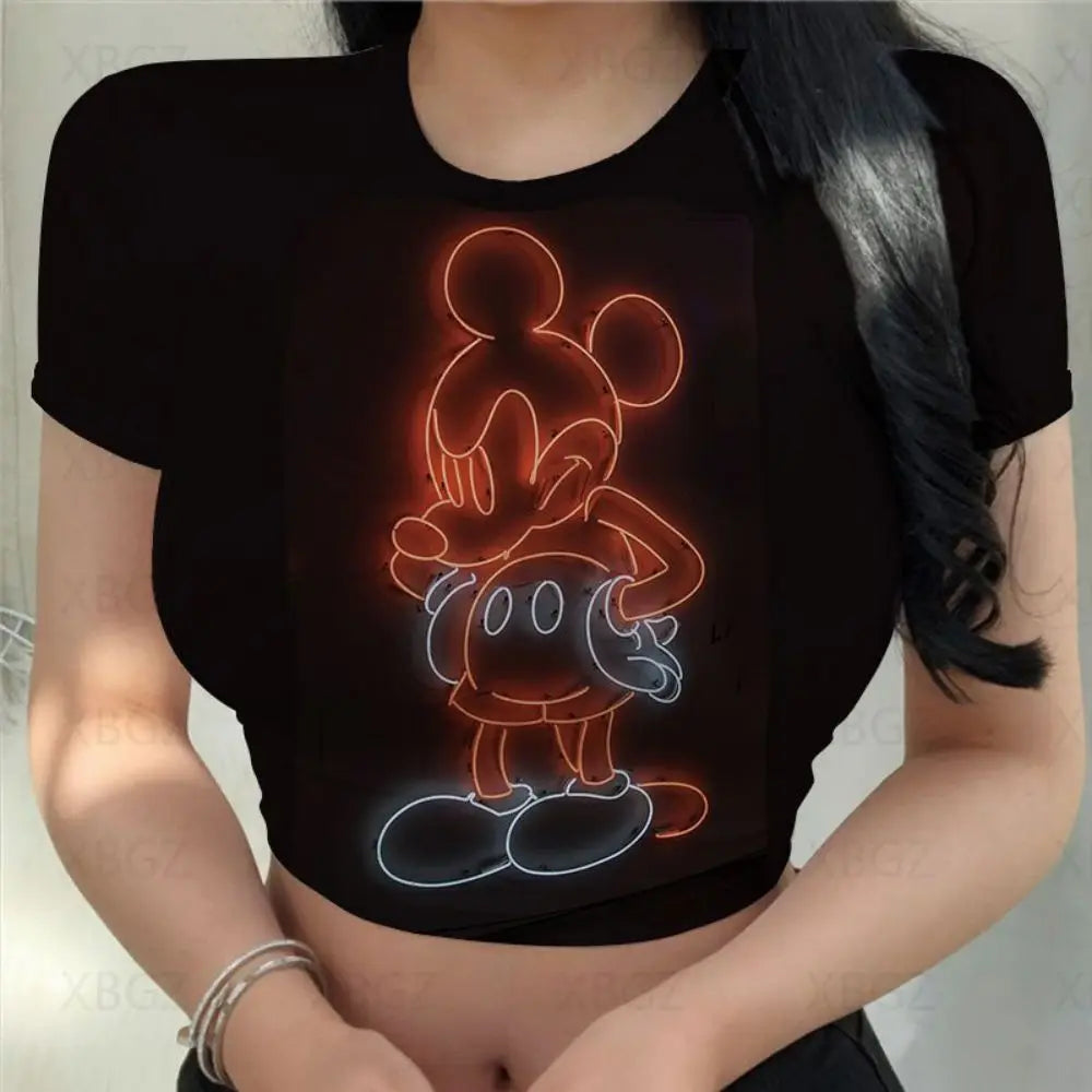 T-shirt Disney Minnie Mouse pour femmes haut court