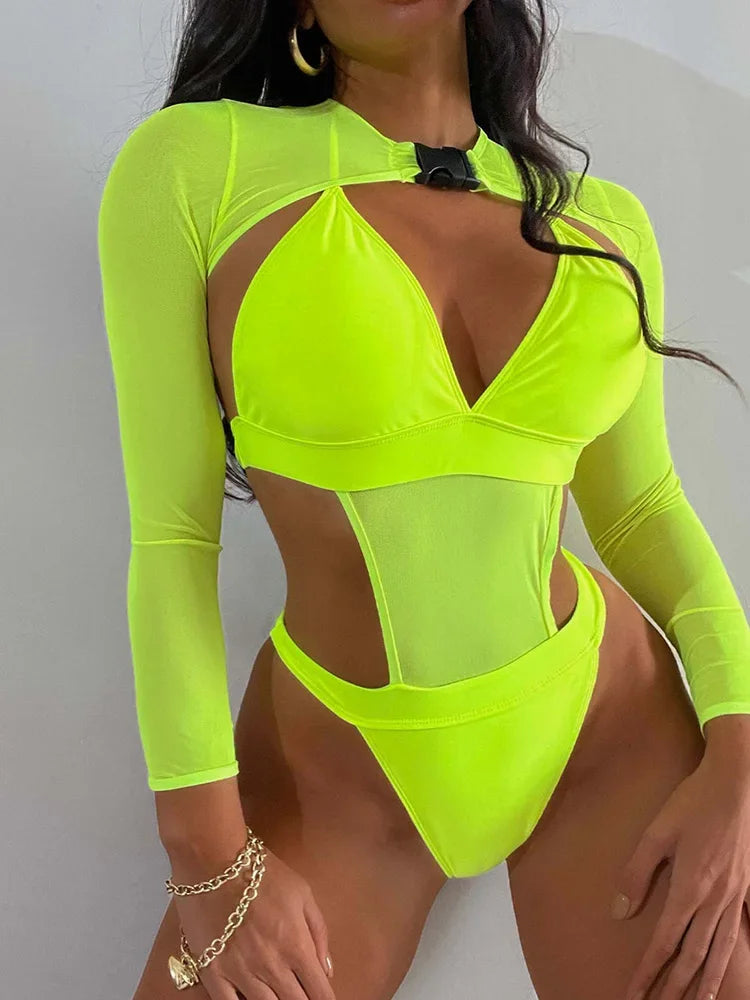 Maillot de bain une pièce à manches longues et découpes hautes pour femmes