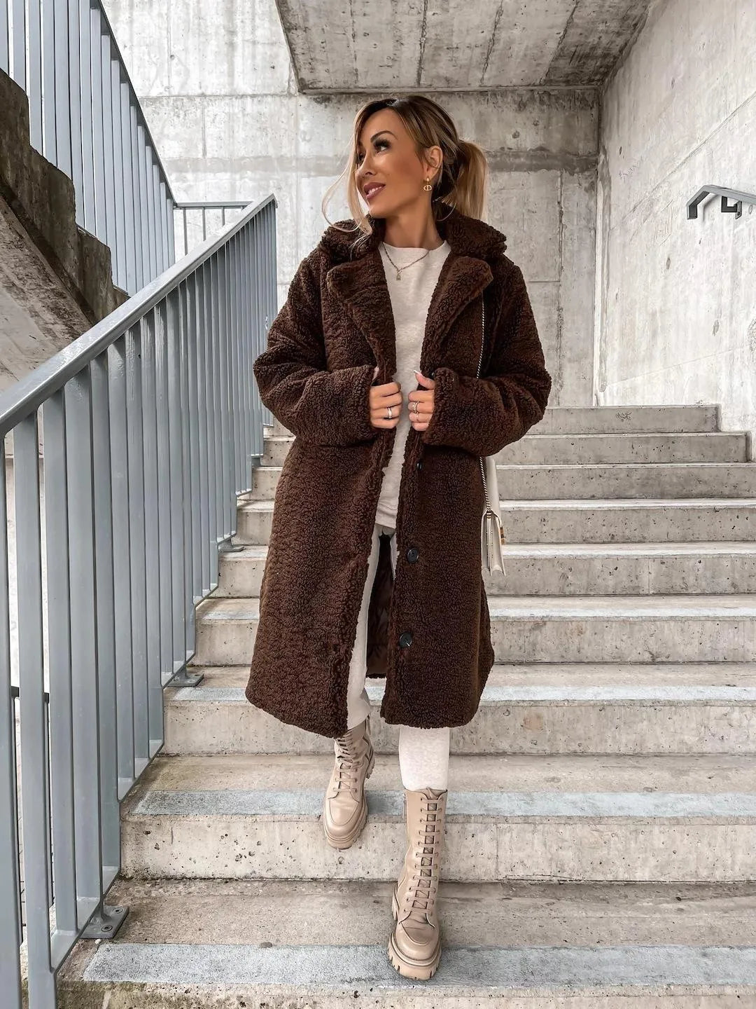 Pardessus en peluche à boutonnage simple pour femmes, mélange de fausse laine, manteau chaud