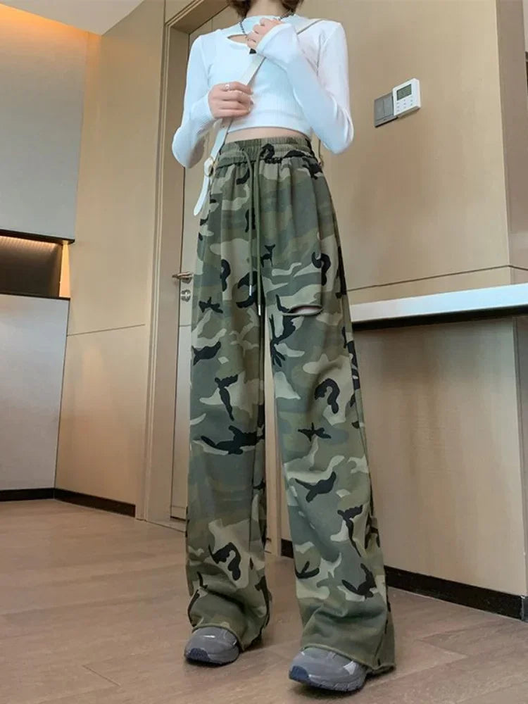 Pantalon à trous imprimé pour femme