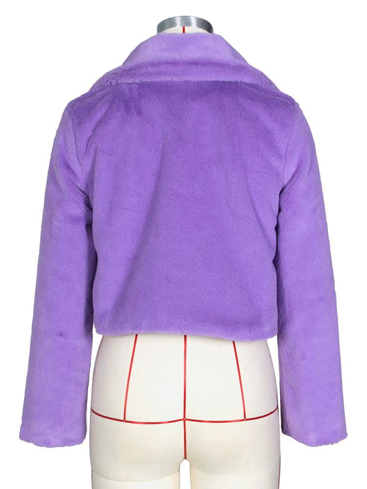 Manteaux courtes en fausse fourrure pour femmes