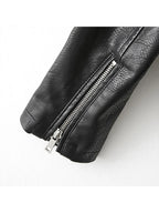 este courte en faux cuir Pu pour femmes