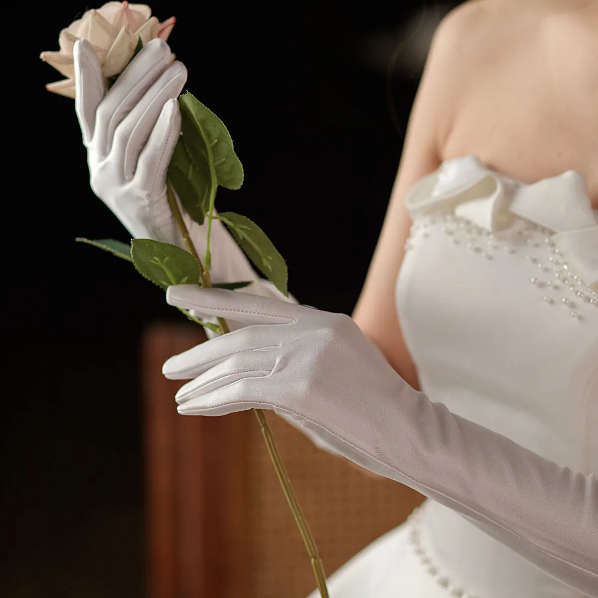 Gants de mariée Gants Élégants en Satin pour Mariage, Longs et Blancs