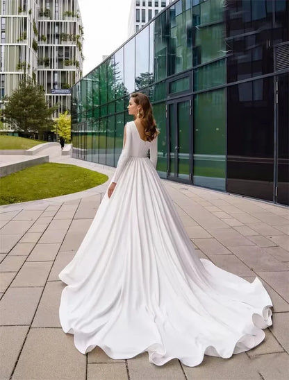 Robes de mariée musulmanes en satin à col rond et à manches longues en satin blanc pour femme