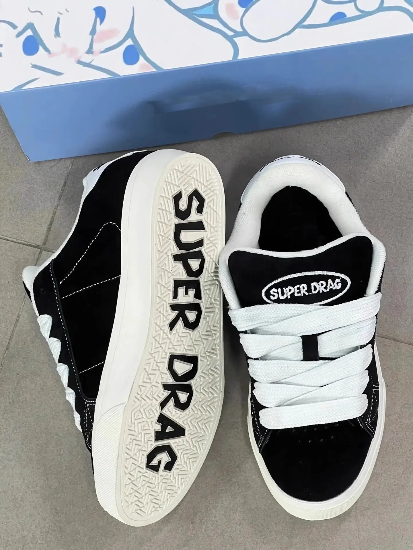 Baskets basses à lacets pour femmes