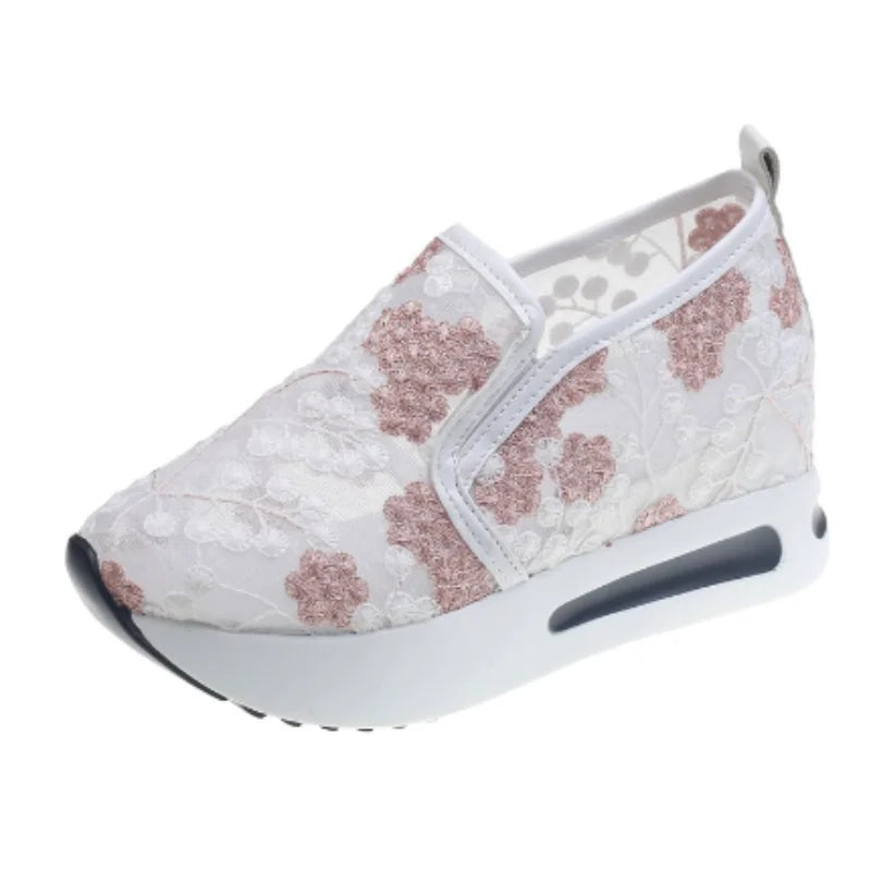 Baskets en maille respirante à plateforme plate en dentelle pour femmes