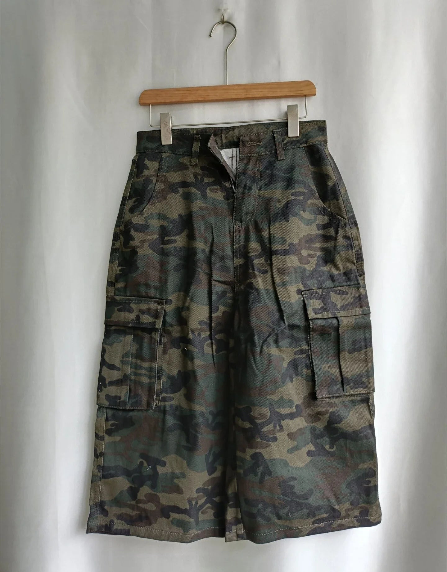 Pantalon court de camouflage rétro américain pour femme