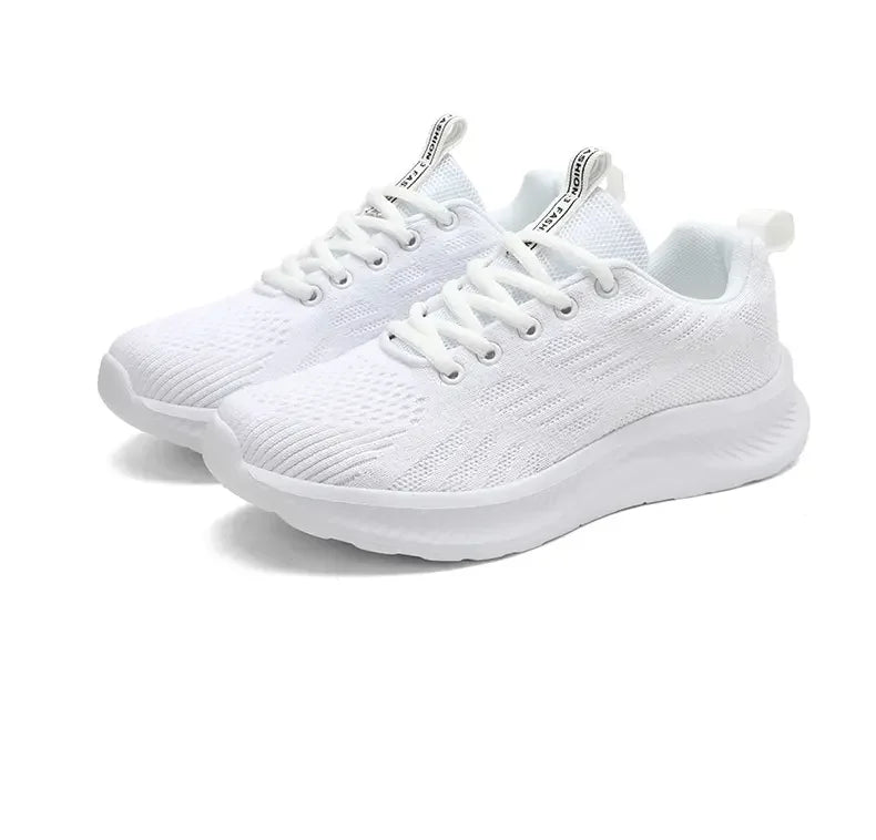 Baskets blanches de luxe légères et respirantes pour femmes