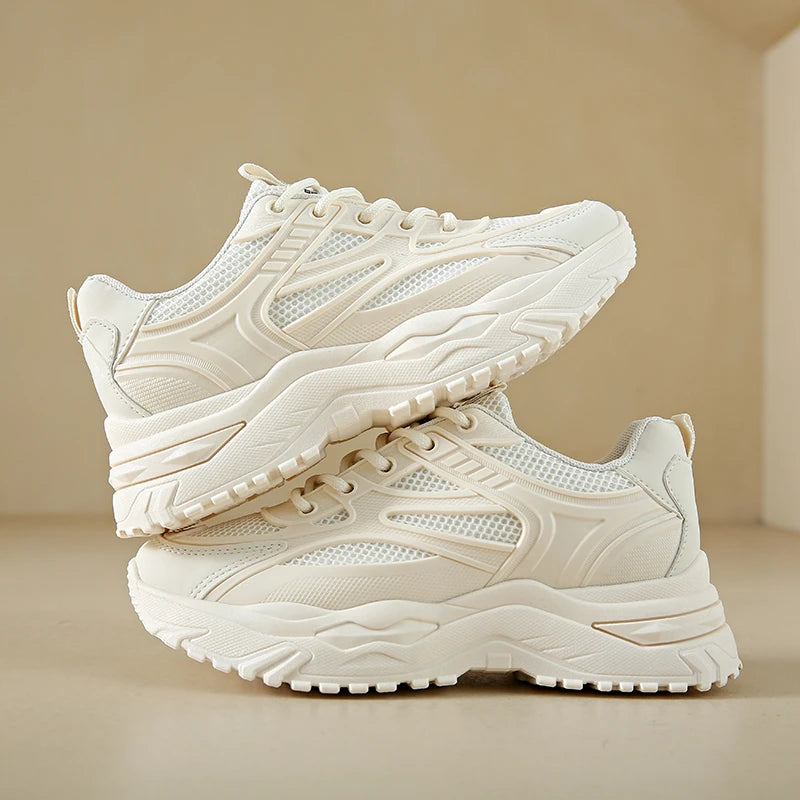 Baskets blanches en cuir pour femmes