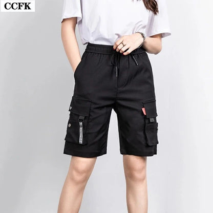 Short cargo militaire pour femme à poches multiples