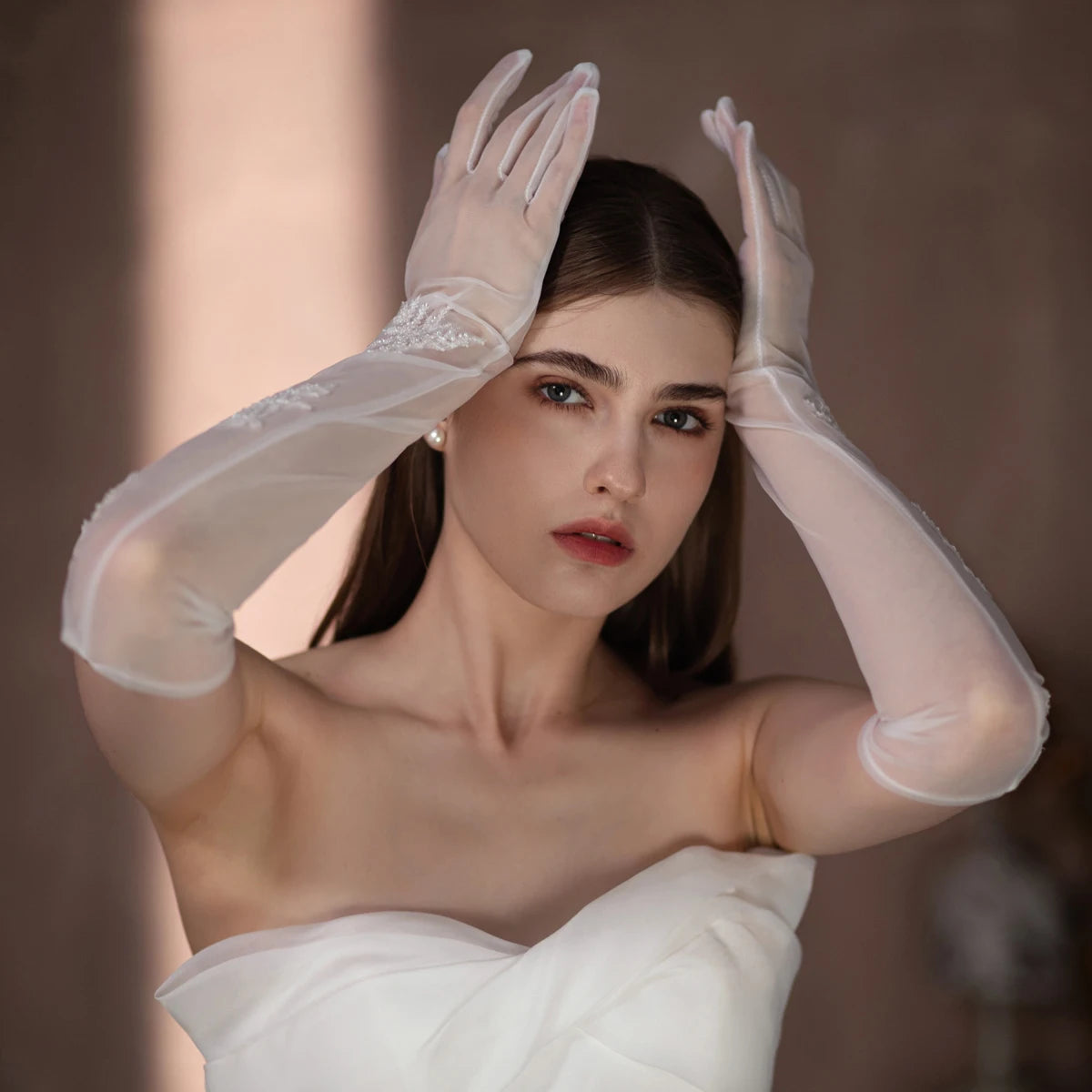 Gants de Mariage Exquis pour Femme, Pièce de Perles en Tulle Doux