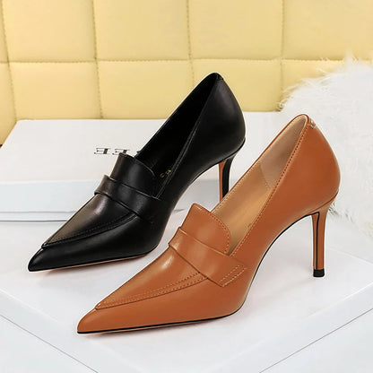 Chaussures à talons fins bout pointu pour femmes