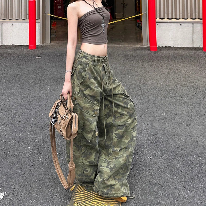 Pantalon cargo en denim à cordon de serrage imprimé camouflage pour femmes