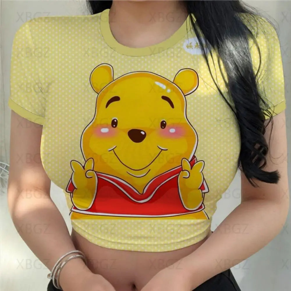 T-shirt Disney Winnie Ourson pour femmes haut court