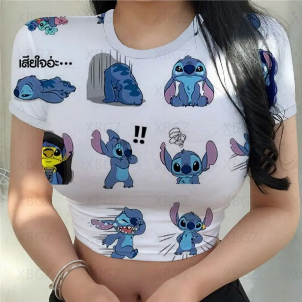 T-shirt Disney Stitch  pour femmes haut court