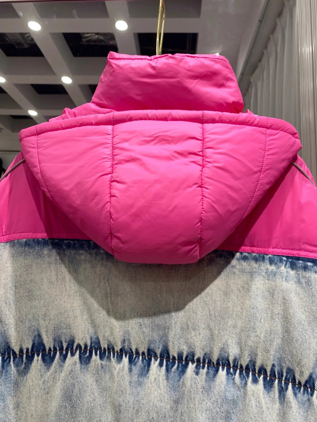 Doudoune courte en denim pour femme