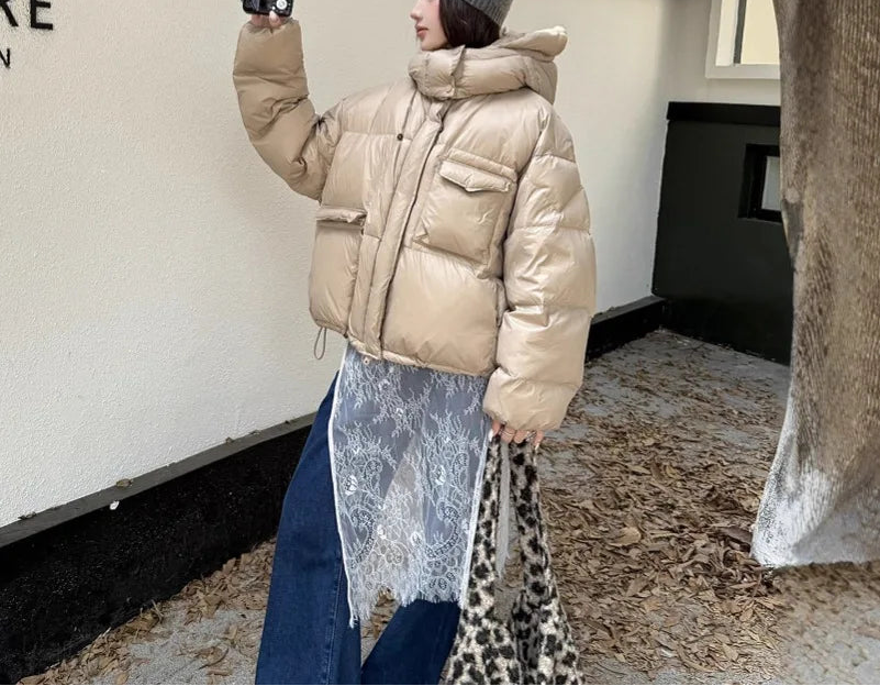 Doudoune courte polyvalente à capuche pour femme