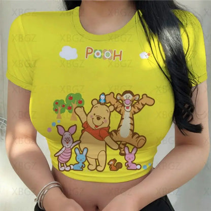 T-shirt Disney  Winnie Ourson  pour femmes haut court