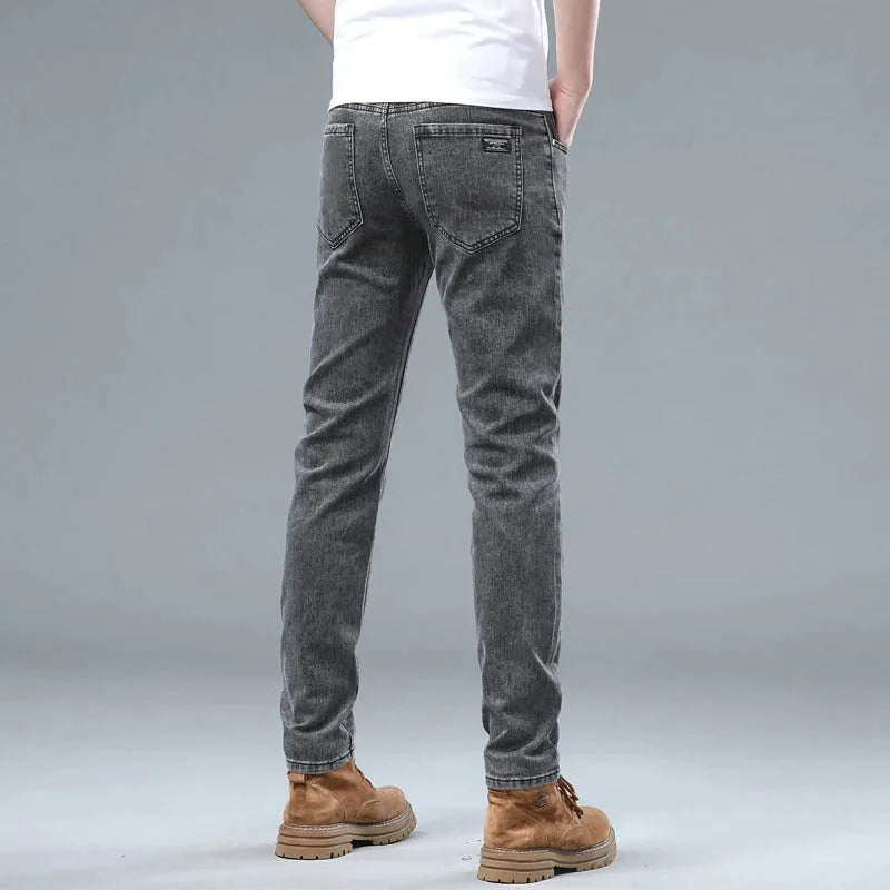 Jeans slim pour hommes
