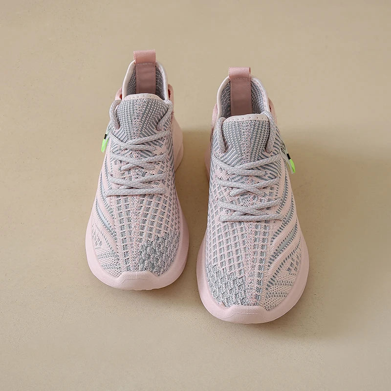 Baskets en maille rose pour femmes