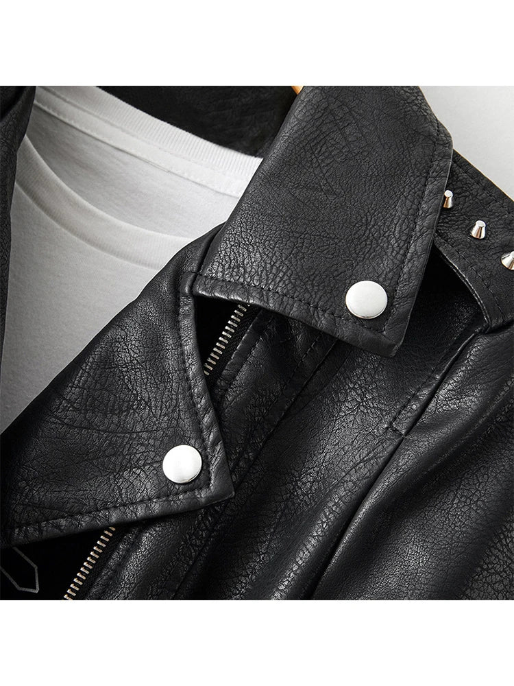 este courte en faux cuir Pu pour femmes