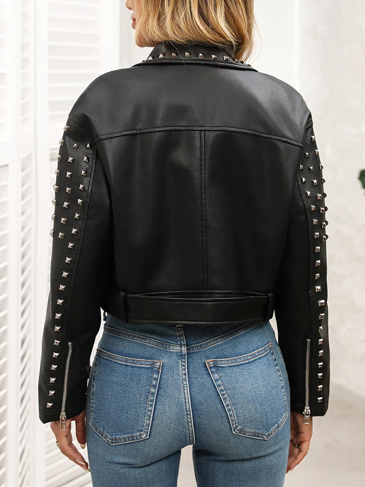 Veste à rivet noir court faux cuir pour femmes