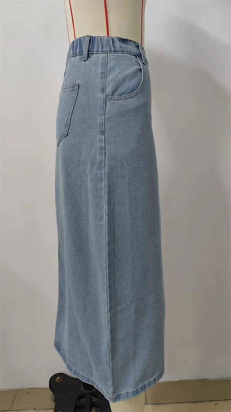 Jupe longue en jean fendue à boutons pour femmes