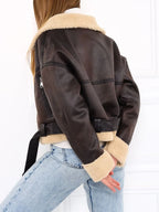 Veste courte en fausse fourrure d'agneau pour femmes