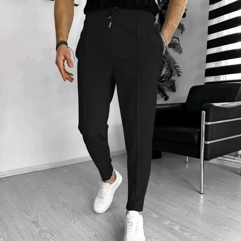 Pantalon gaufré de couleur unie pour hommes
