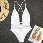 Maillot de bain une pièce à décolleté en v profond pour femmes
