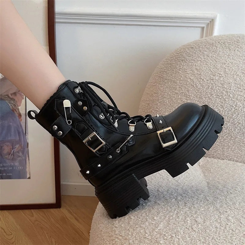 Bottes en cuir verni pour femmes respirantes à plateforme Lolita avec fermeture éclair, style gothique