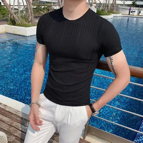 T-shirt à rayures fines pour hommes