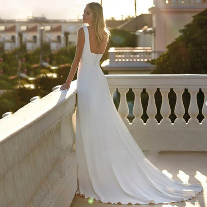 Robes de mariée blanches à col carré simple pour femmes