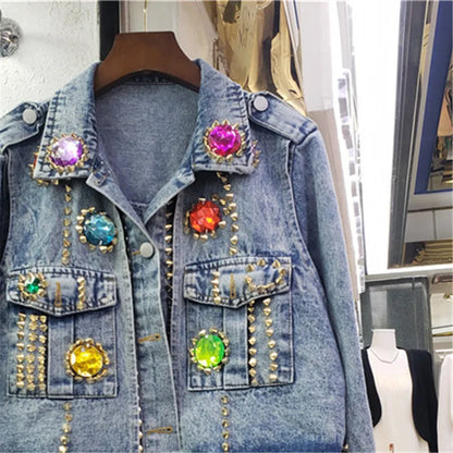 Veste en jean à grandes poches et rivets multicolores pour femme