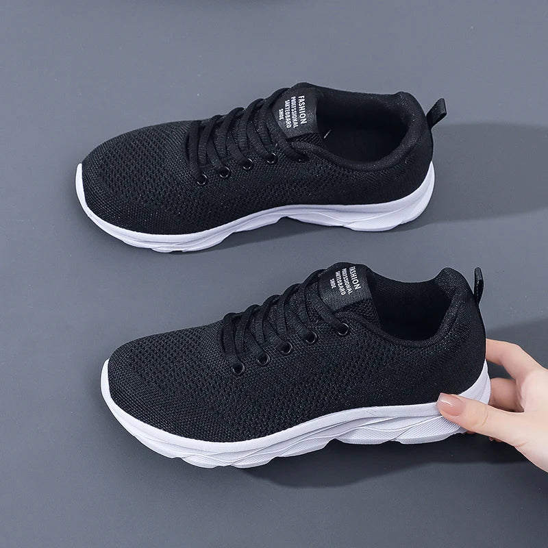 Chaussures de sport plates en maille respirante pour femmes