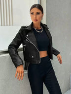 Veste en cuir noir à revers court pour femmes