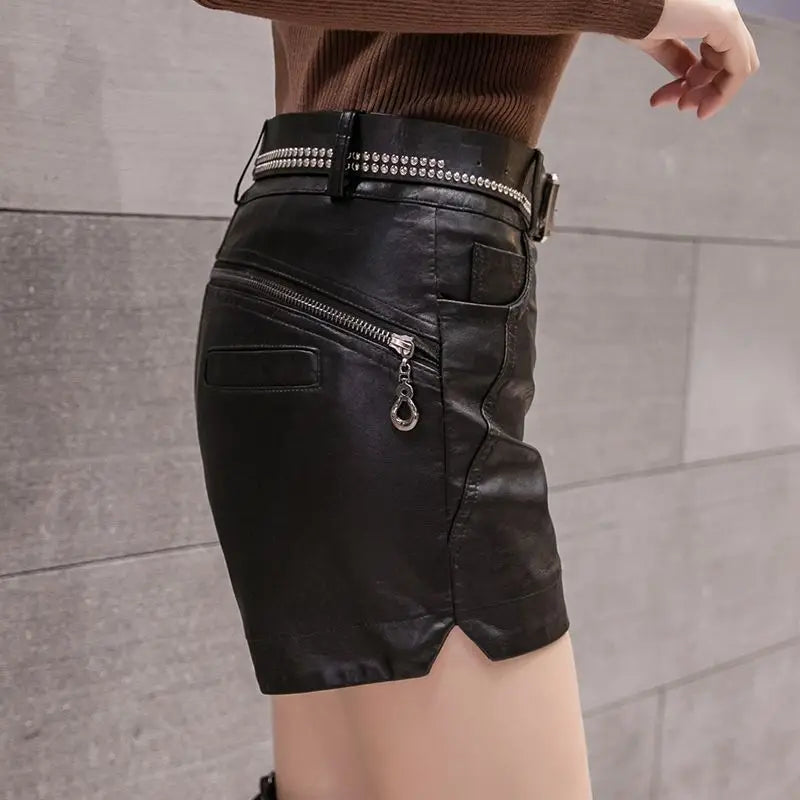 Short en patchwork à fermeture éclair noir slim pour femme