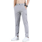 Pantalon fin en soie glacée pour hommes