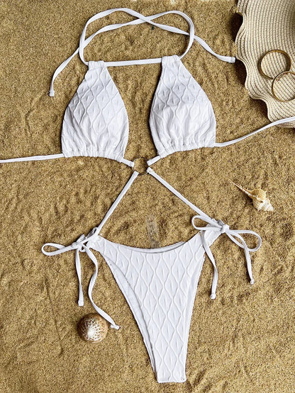 Maillot de bain une pièce à col licou et à découpes sur le ventre pour femmes