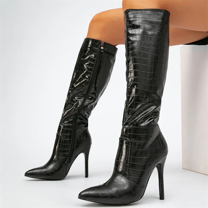 Bottes à bout pointu et fermeture éclair pour femmes