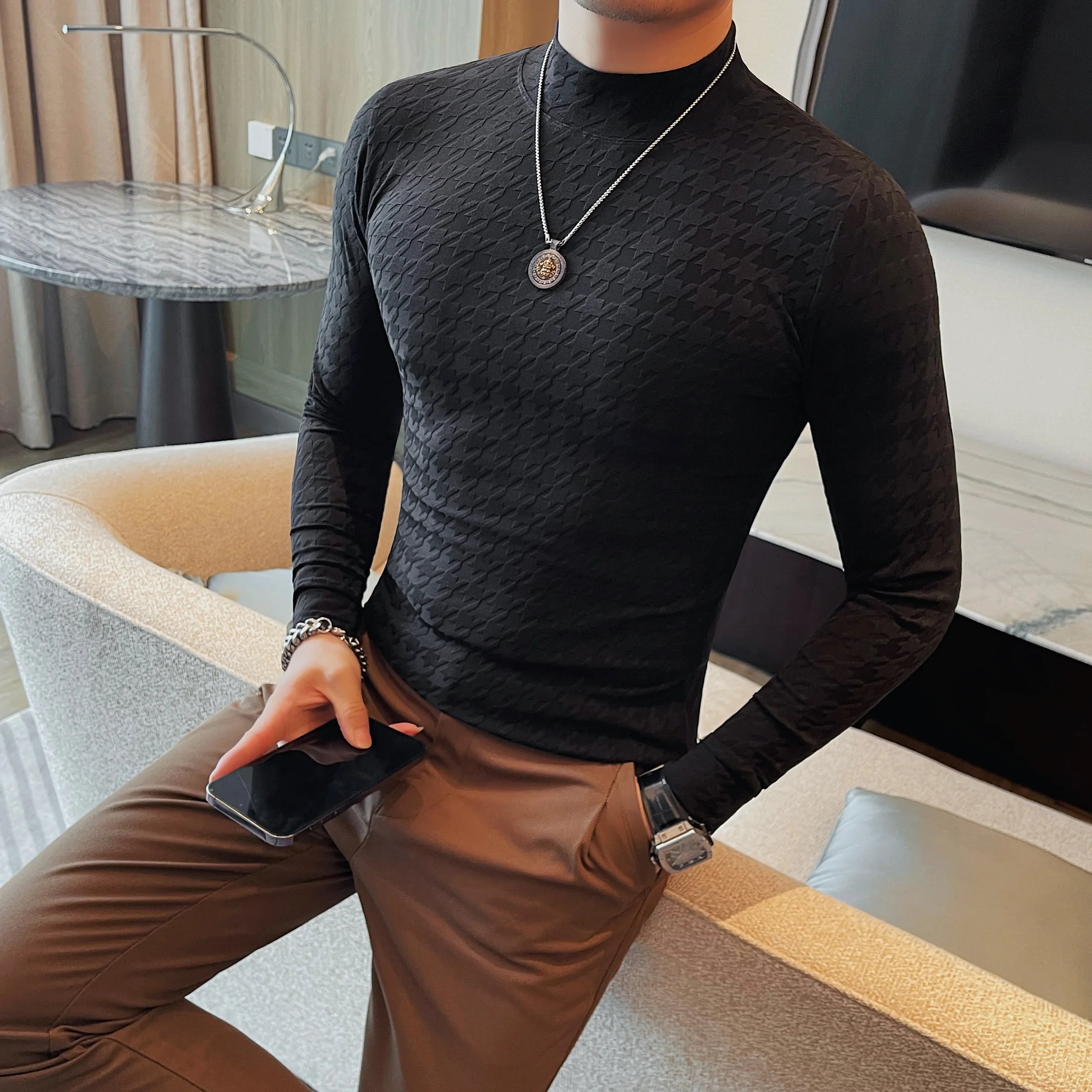 T-shirt à col mi-haut pour hommes