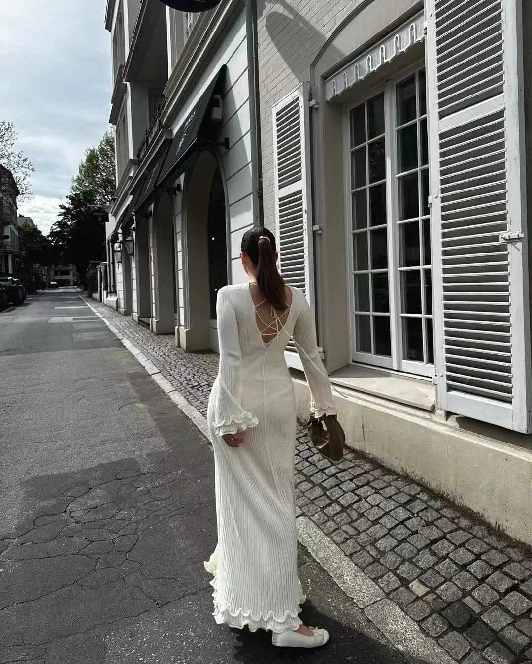 Robe élégante à manches évasées pour femmes