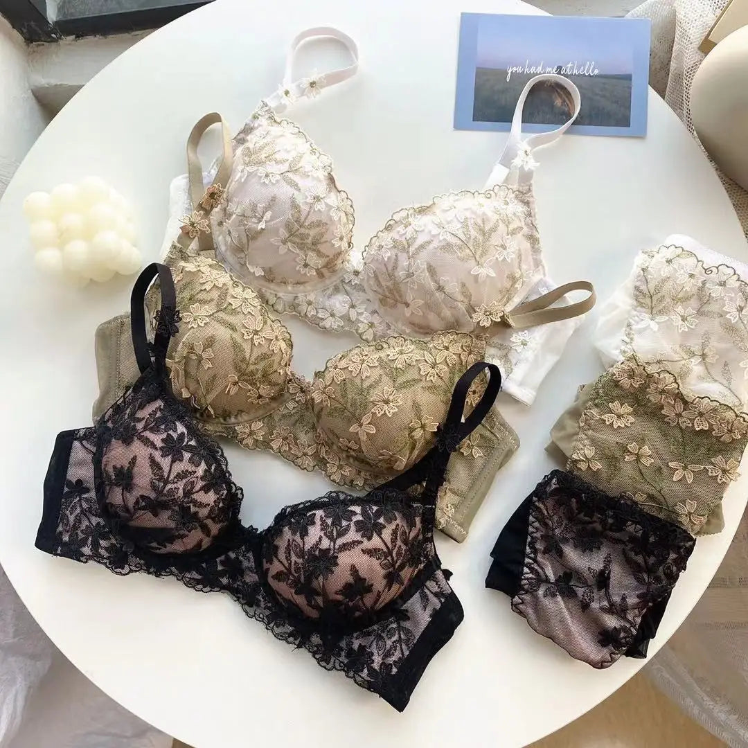 Lingerie dentelle à volants bretelles Bralette garniture douce culotte rembourrée Push Up sans fil