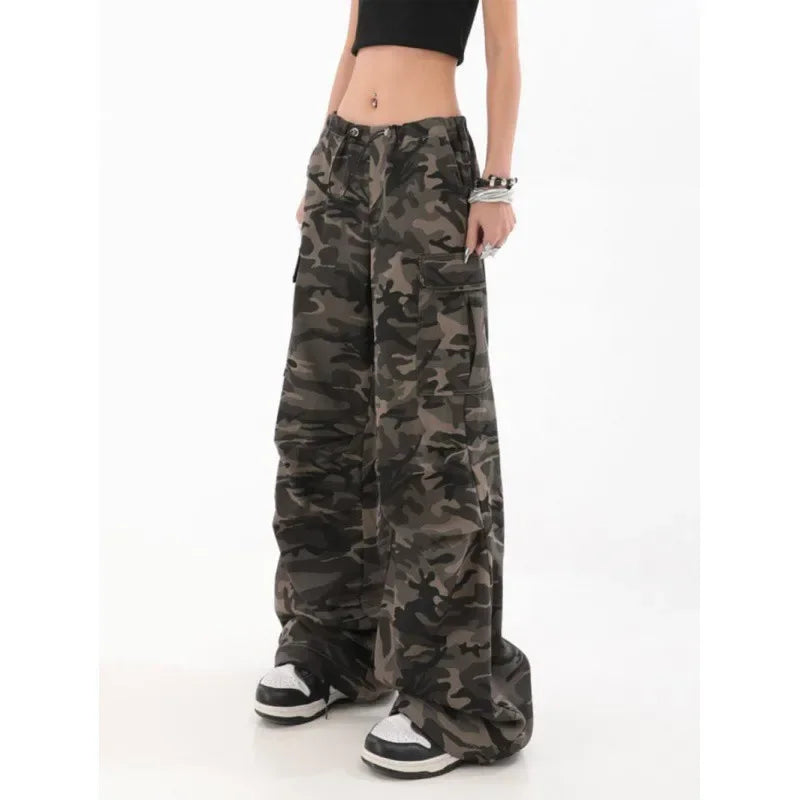 Pantalon cargo camouflage pour femme vintage