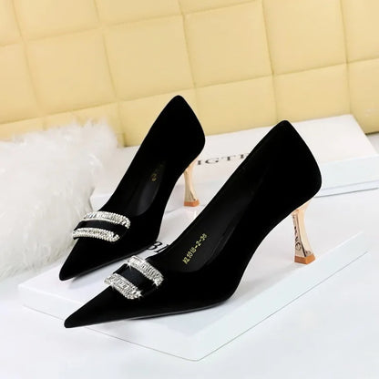 Chaussures pour femmes bouche peu profonde pointu femme pompes métal strass