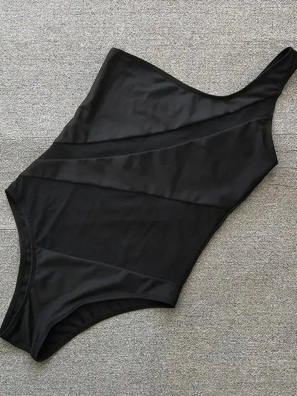 Maillot de bain une pièce découpé, culotte tanga pour femmes