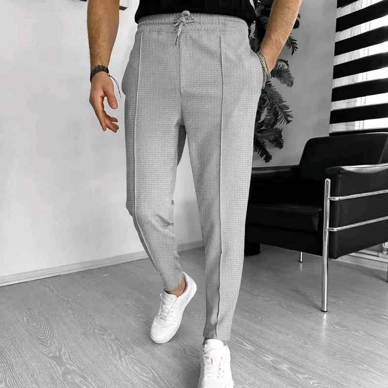 Pantalon gaufré de couleur unie pour hommes