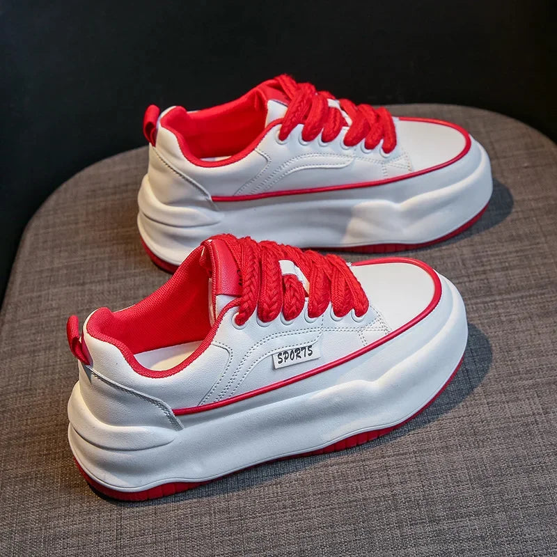 Baskets blanches épaisses pour femmes