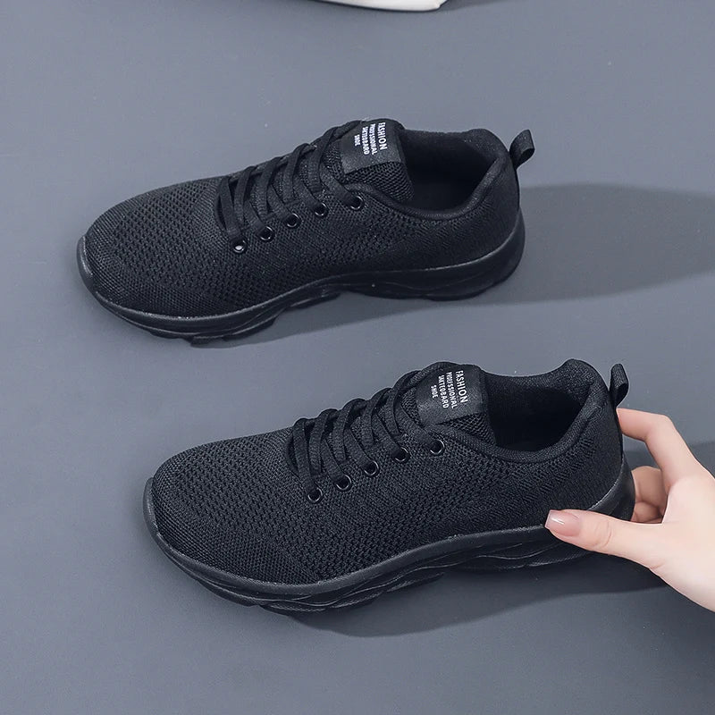 Chaussures de sport plates en maille respirante pour femmes